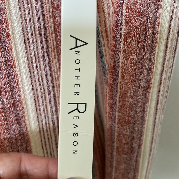 Cardigan - Picture 3 of 3